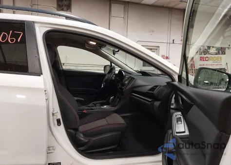 2019 Subaru Crosstrek 2.0I Premium из США, поврежденный, VIN JF2GTACC2KH350186